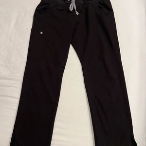 Figs Scrub Pants• Black